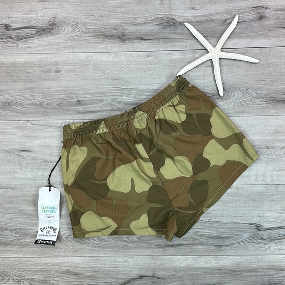 ☀️BILLABONG☀️ ADVENTURE SHORT - Picture 11 of 12